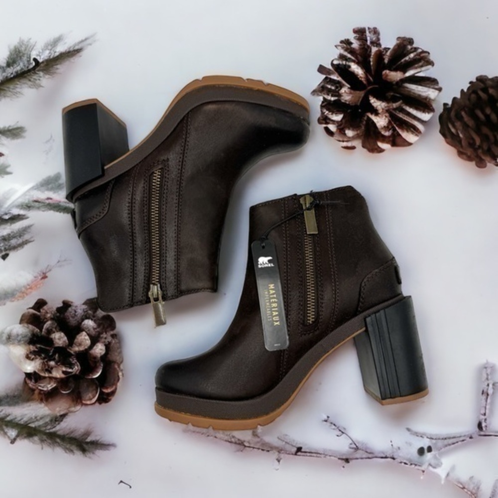 SOREL Blake Ankle Bootie Blackened Brown Block Heeled US 5 Waterproof Leather